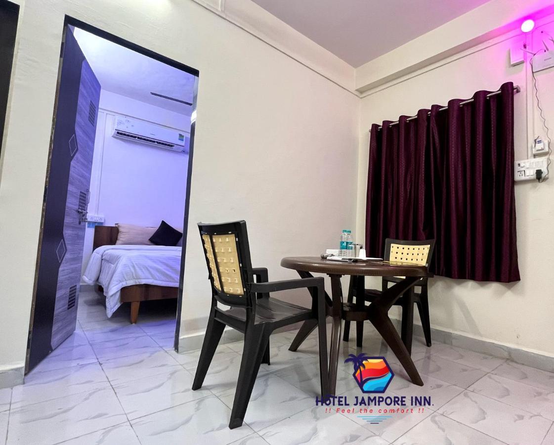 דמאן Hotel Jampore Inn מראה חיצוני תמונה